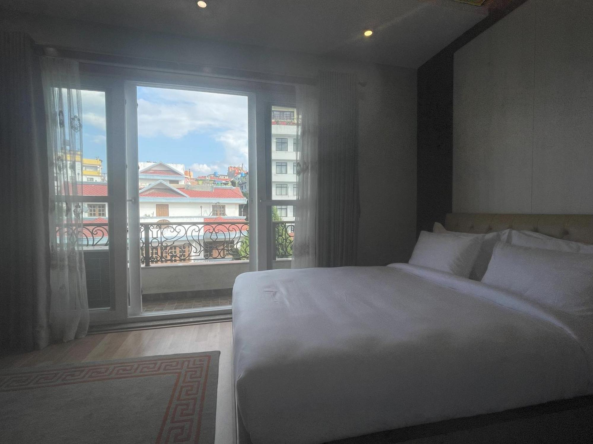 Hotel Bayberry - Near Tribhuvan International Airport