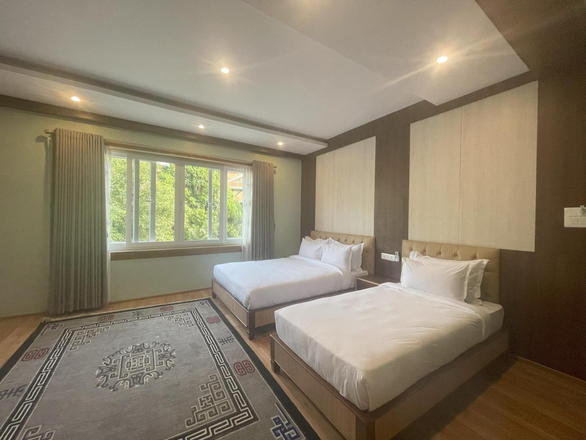 Hotel Bayberry - Near Tribhuvan International Airport 4*