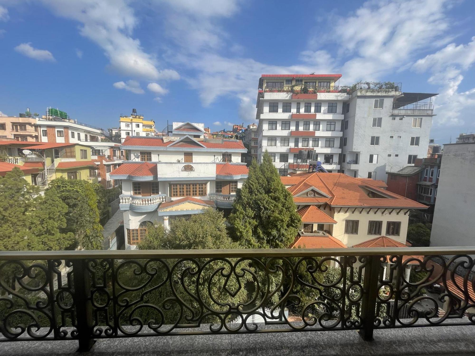 Bayberry - Near Tribhuvan International Airport Hotel 4*