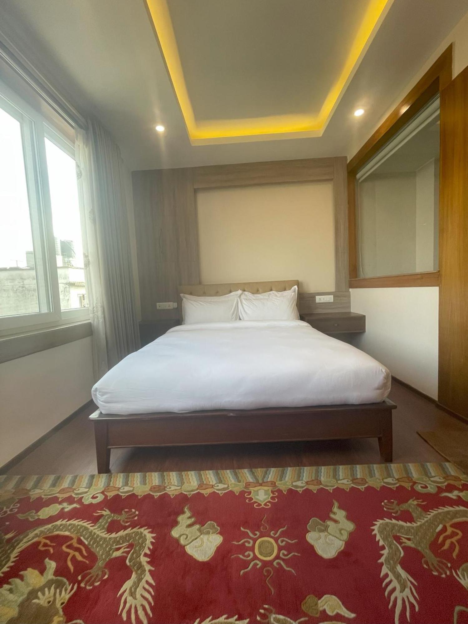 Hotel Bayberry - Near Tribhuvan International Airport