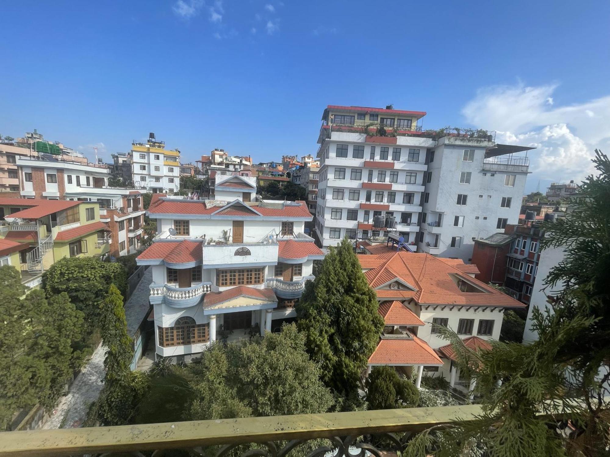 Bayberry - Near Tribhuvan International Airport Hotel Catmandu