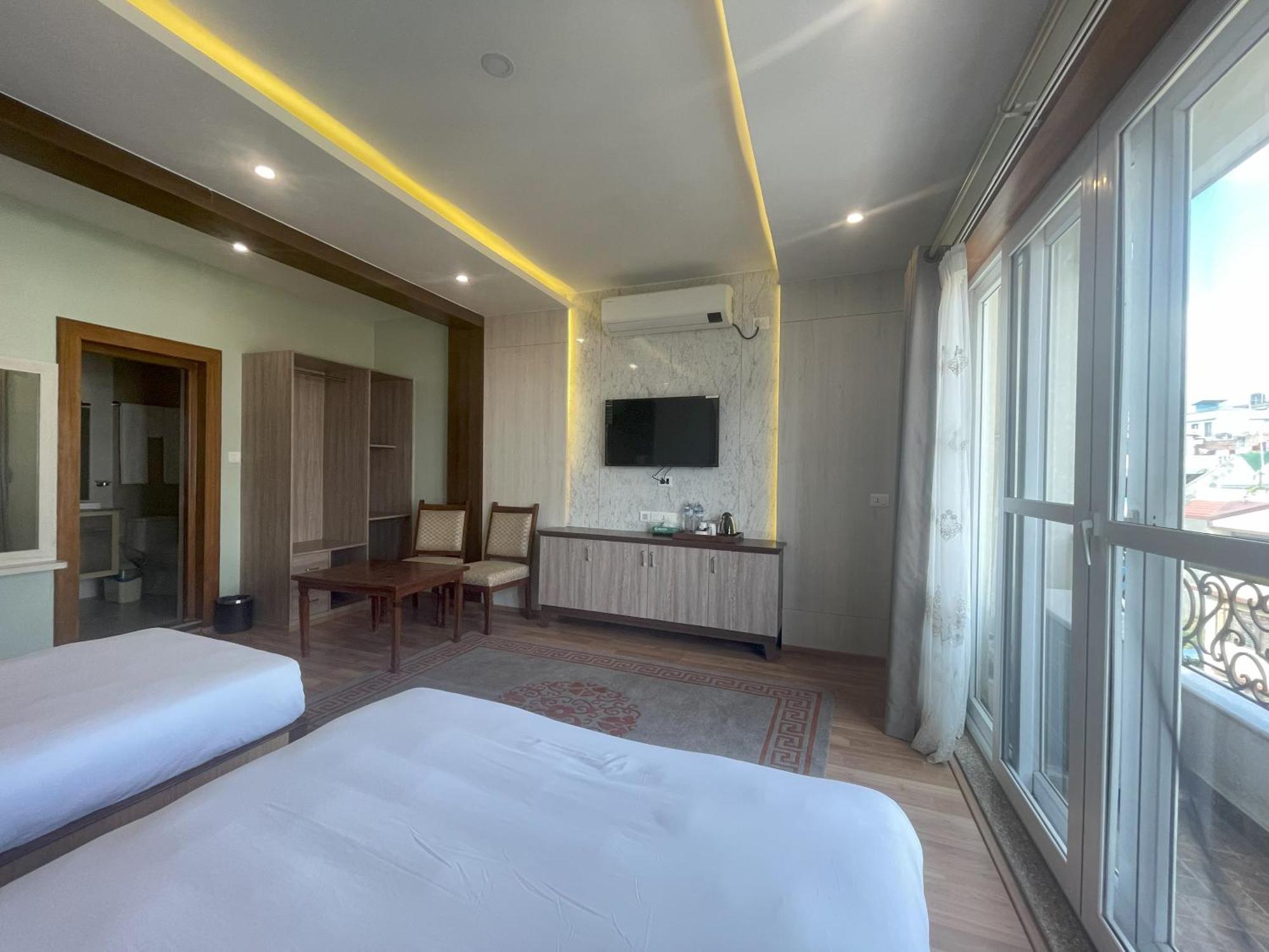 Bayberry - Near Tribhuvan International Airport