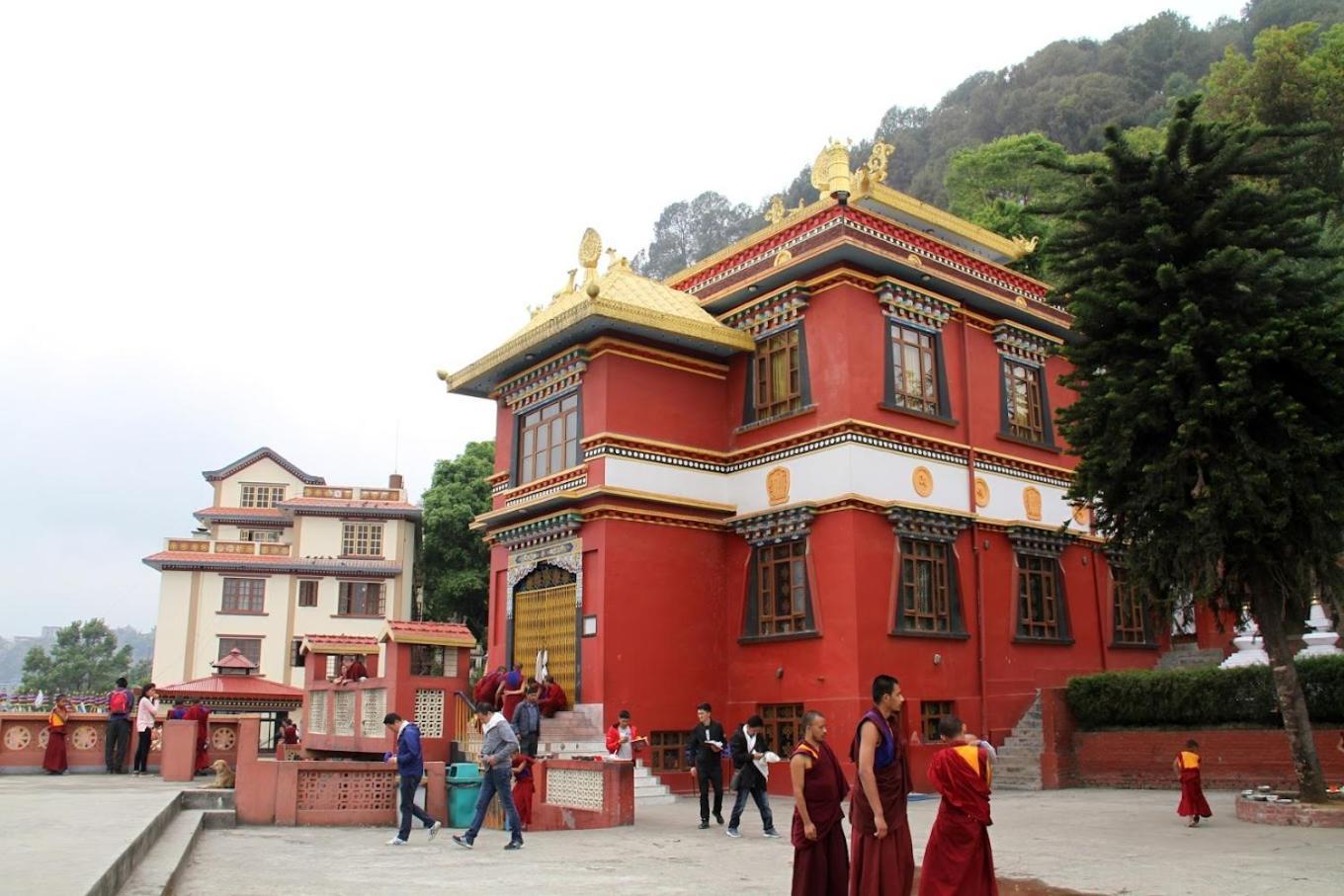 House Of Forrest, Service * Kathmandu