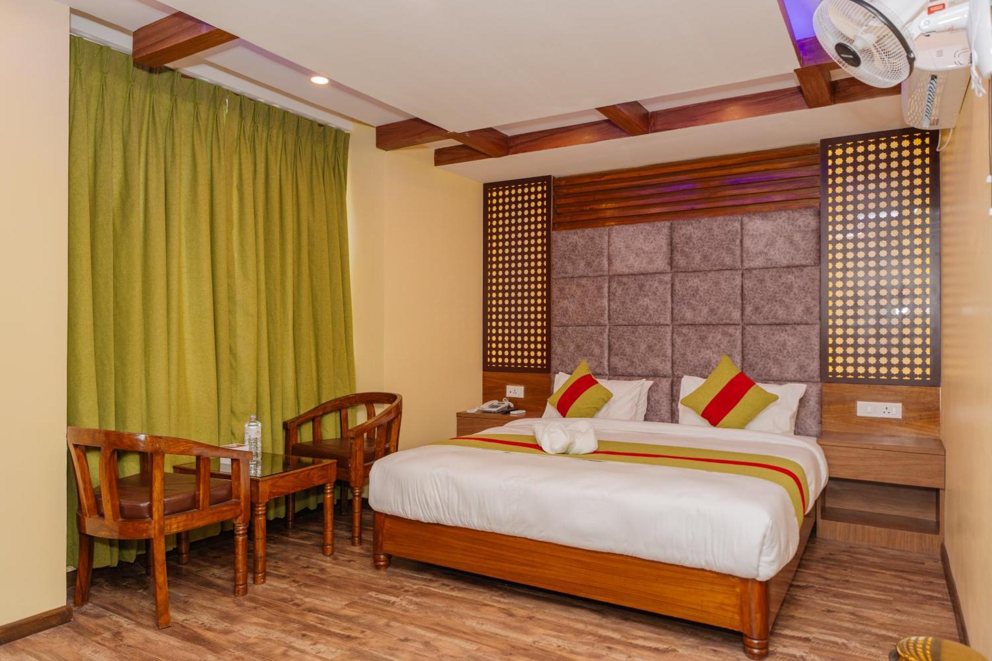 Hotel Royal Airport