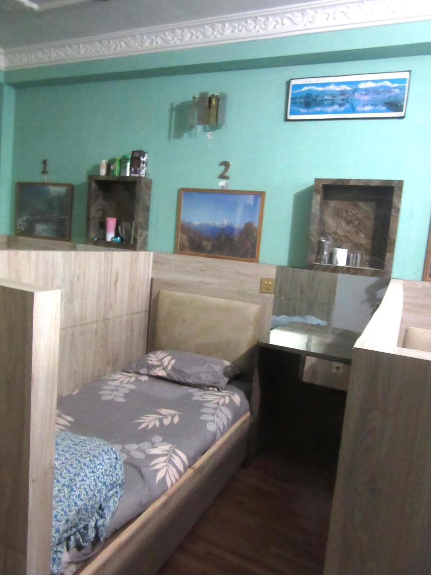Albergue Sara's Backpackers *