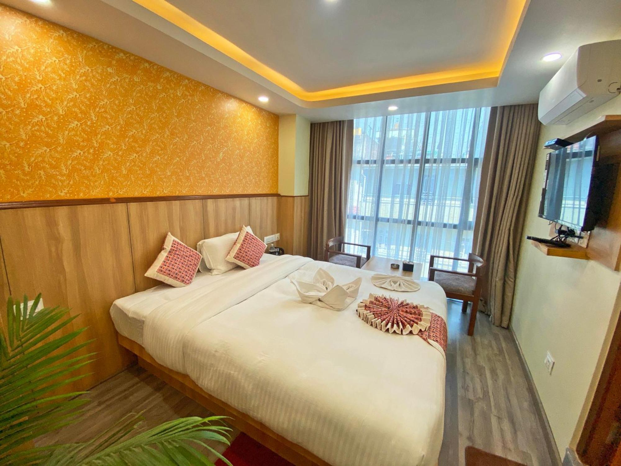 Lumbini Airport Hotel 3*