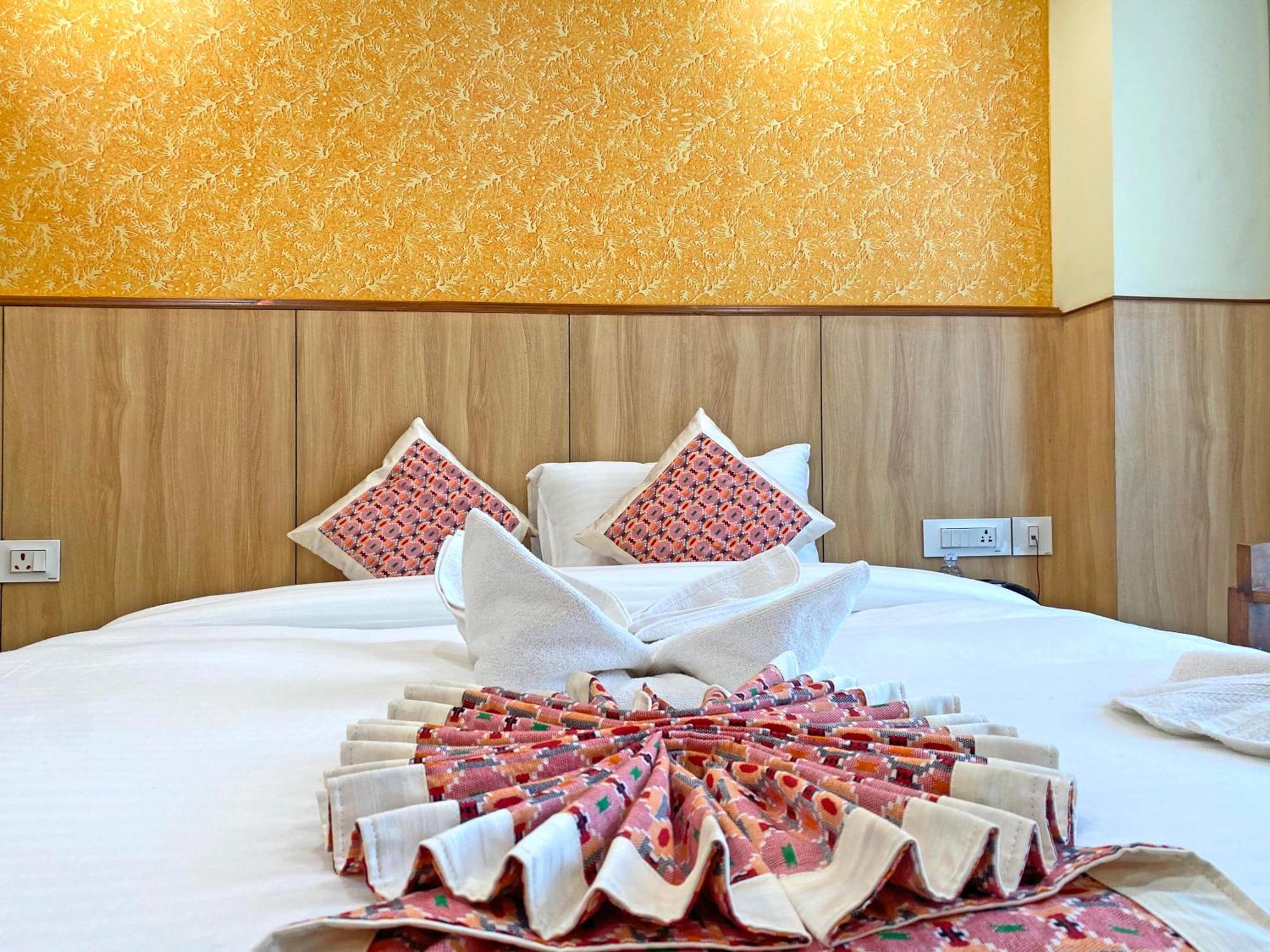 Hotel Lumbini Airport 3*