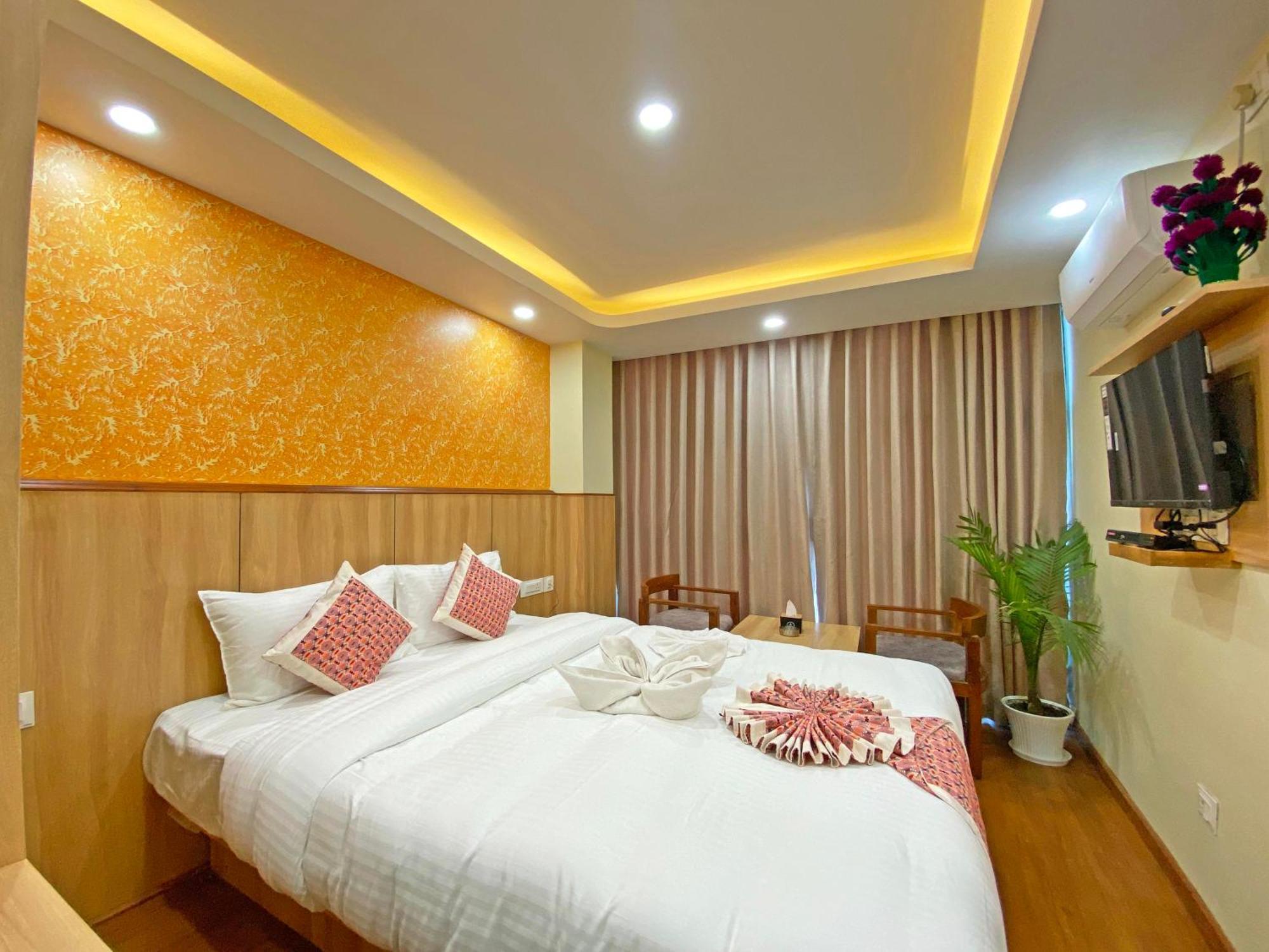 Lumbini Airport Hotel 3*