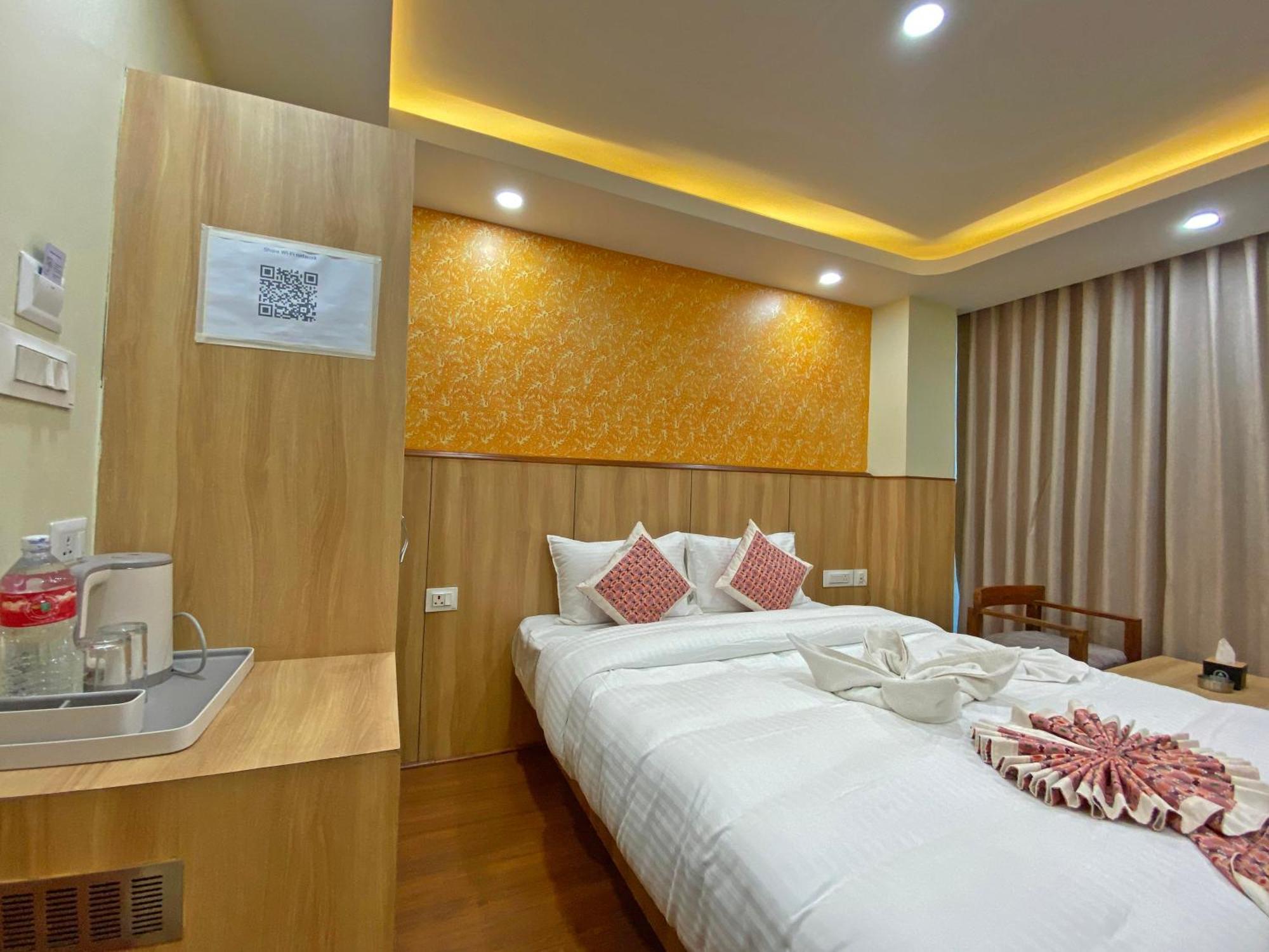 Hotel Lumbini Airport