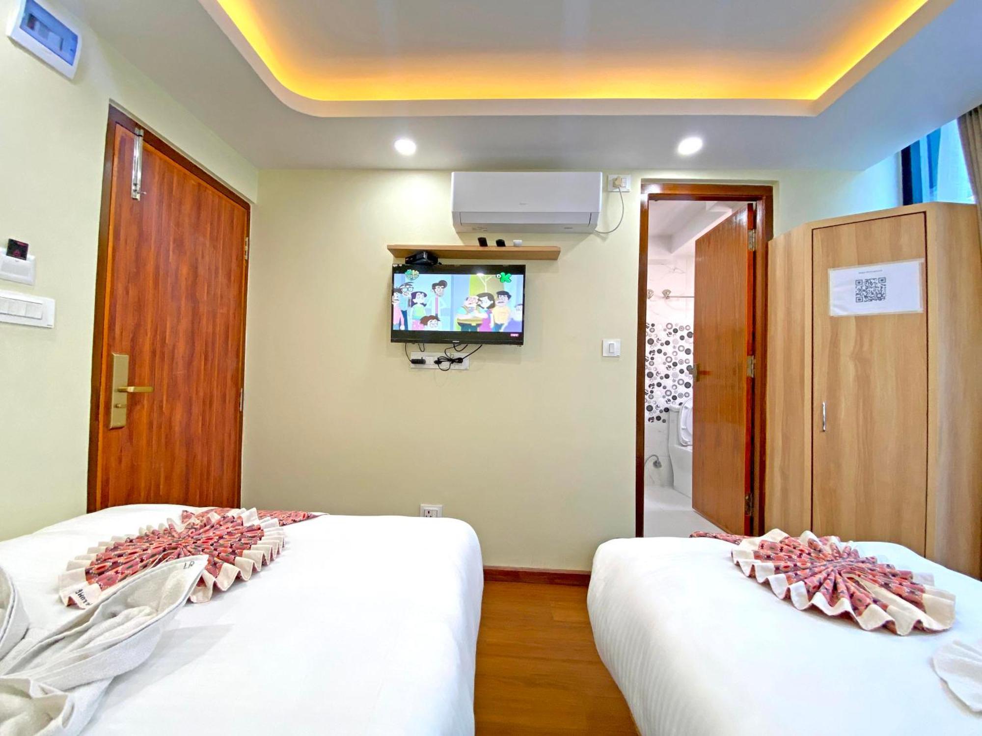 Hotel Lumbini Airport