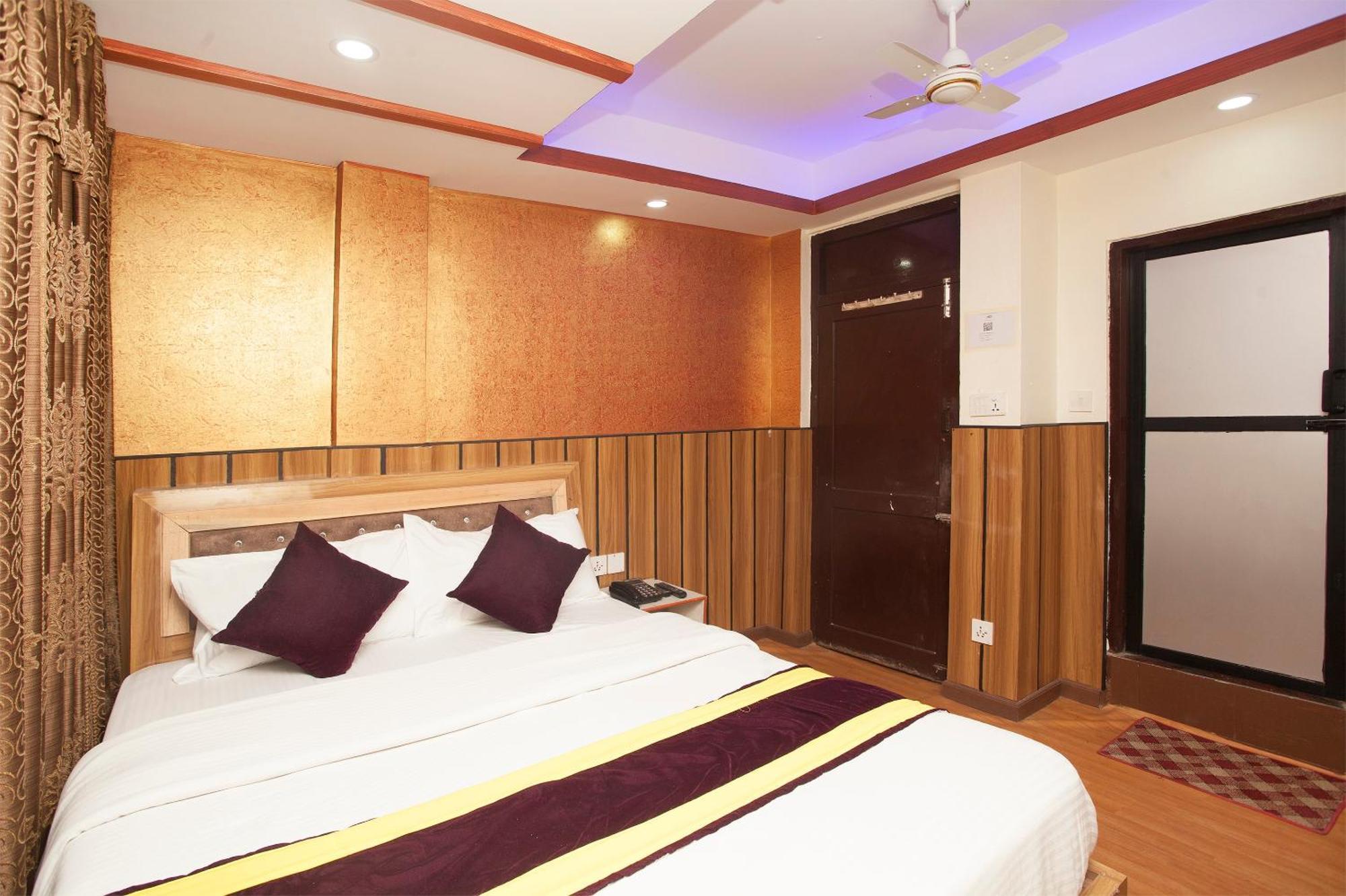 Oyo 814 Machhapuchhre Hotel