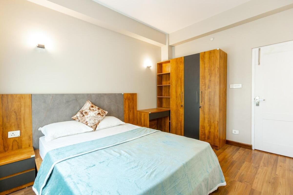 Apartment 2bhk With Private Balcony