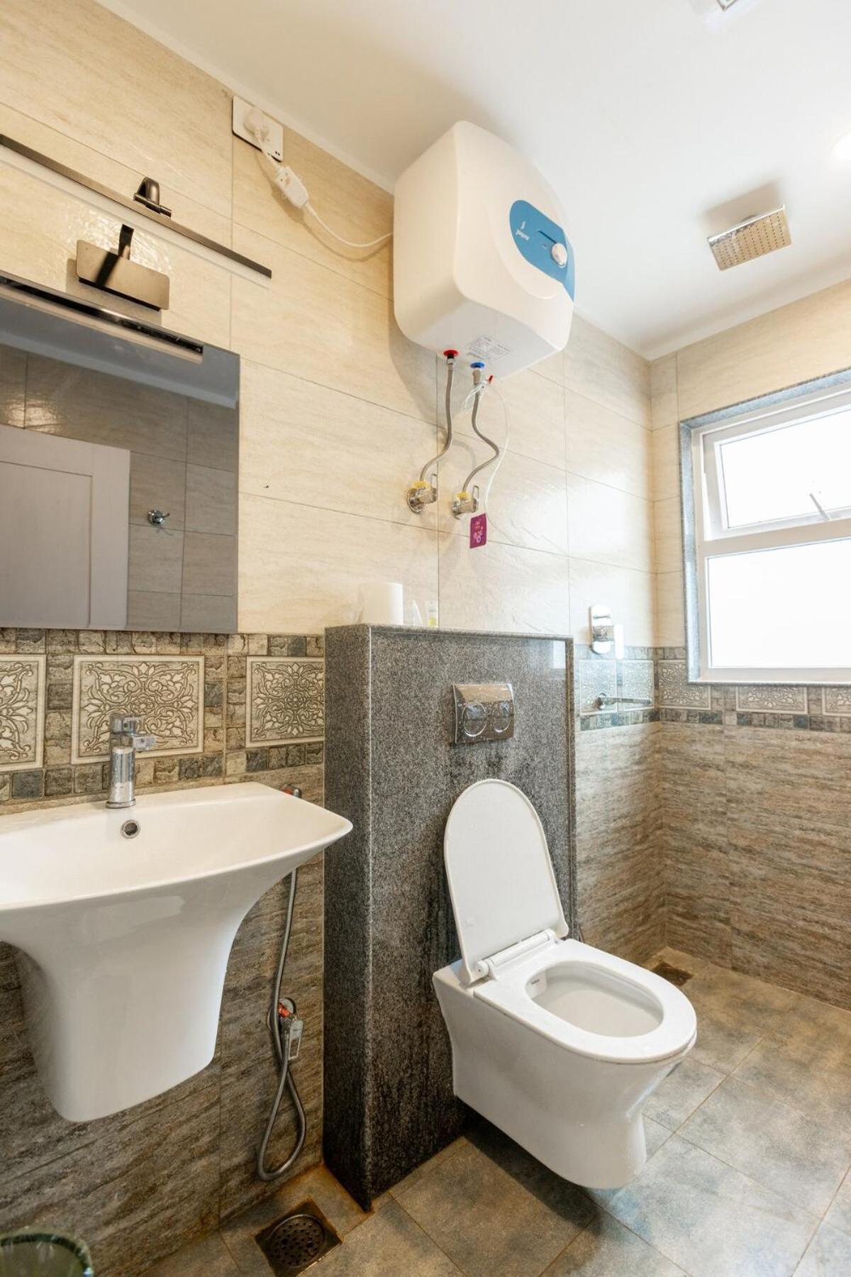 2bhk With Private Balcony Apartment *
