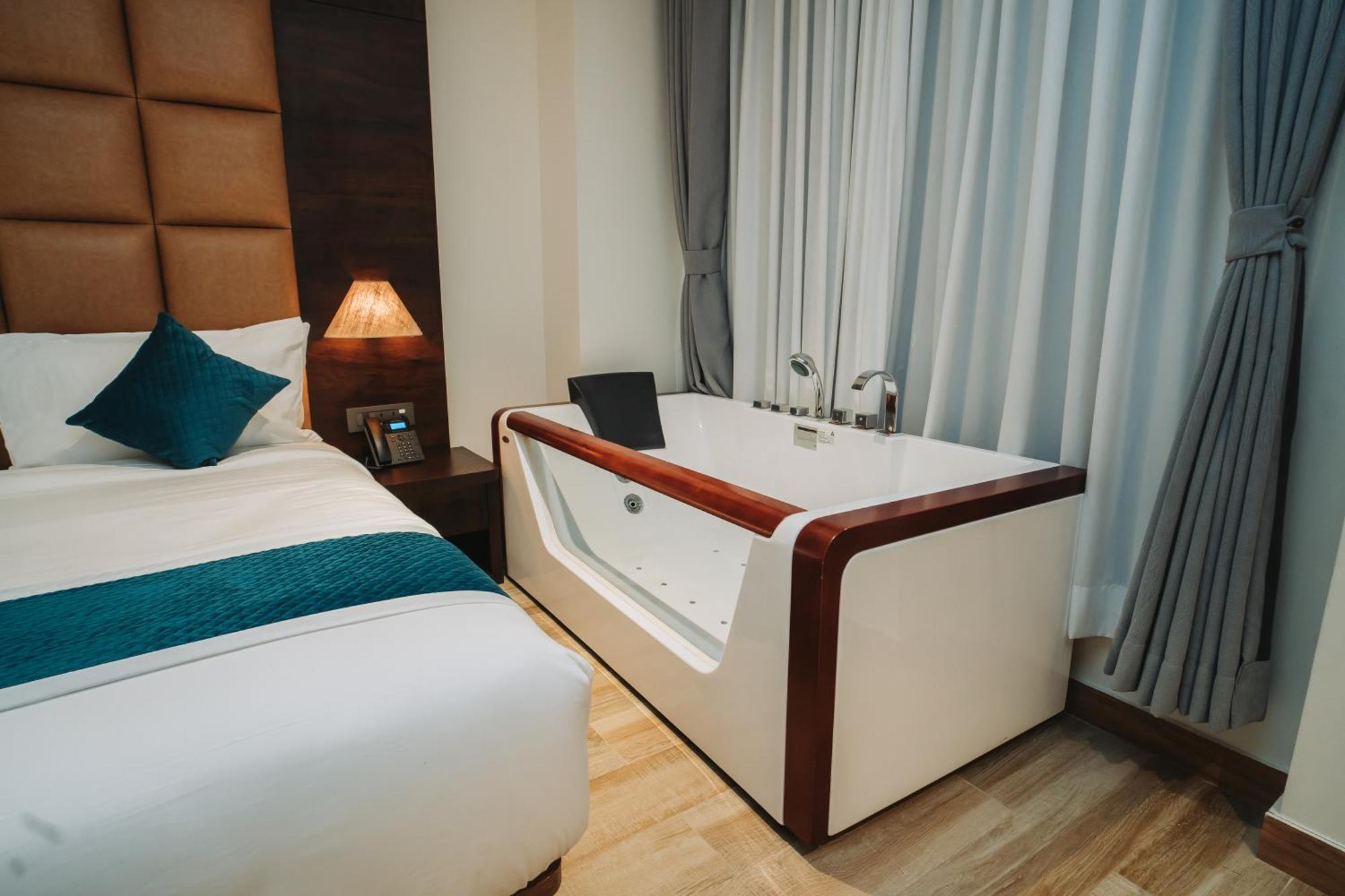 Dees Boutique Hotel
