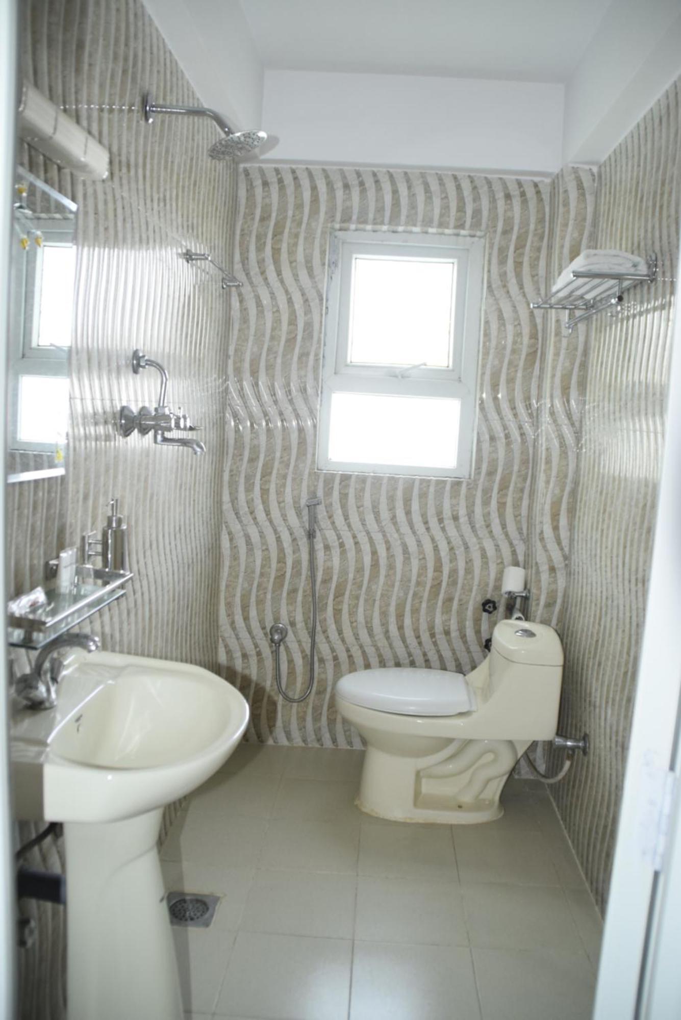 With Attach Bath, Simplicity-sustainability 2*