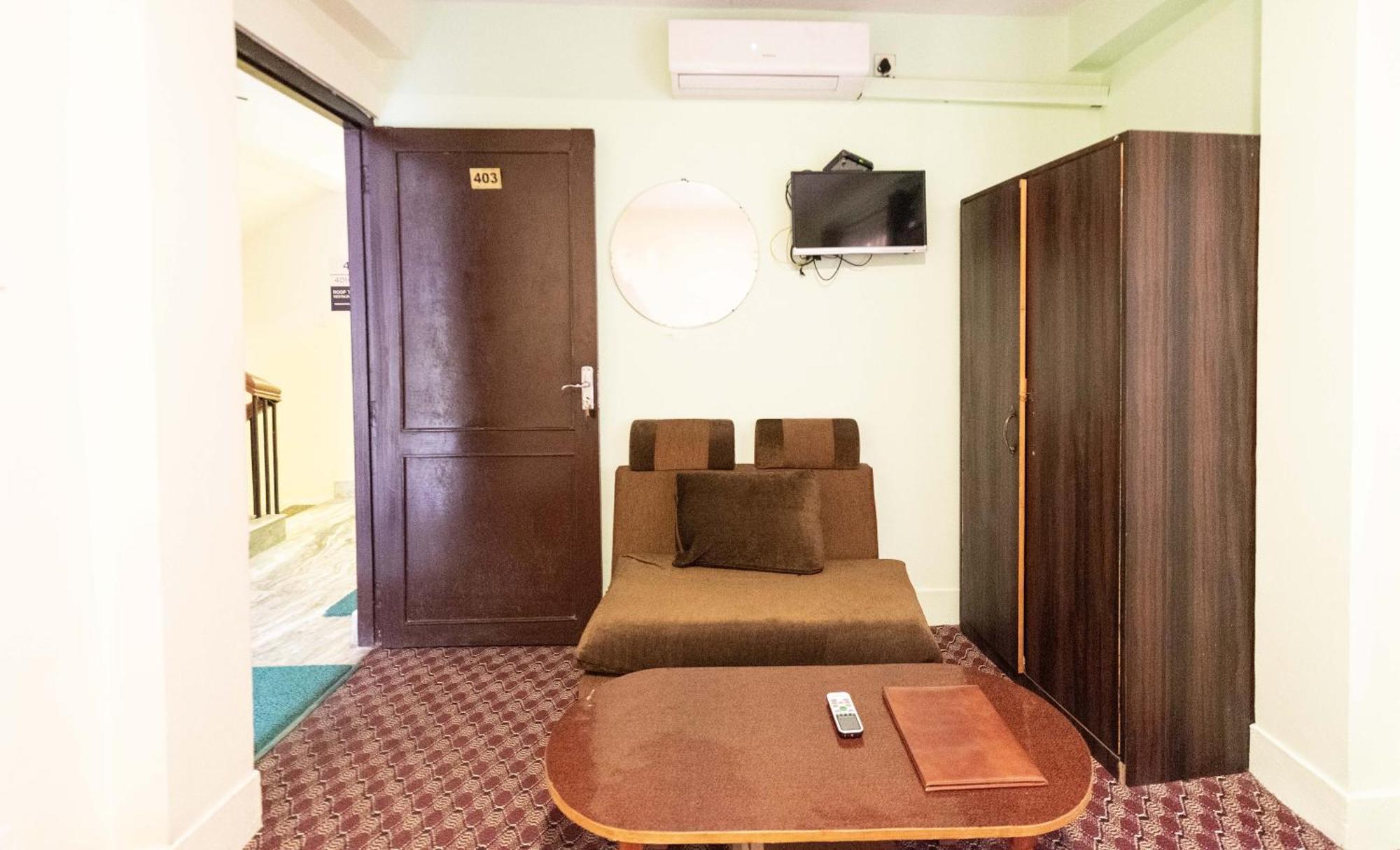 Yeti Cozy Hotel