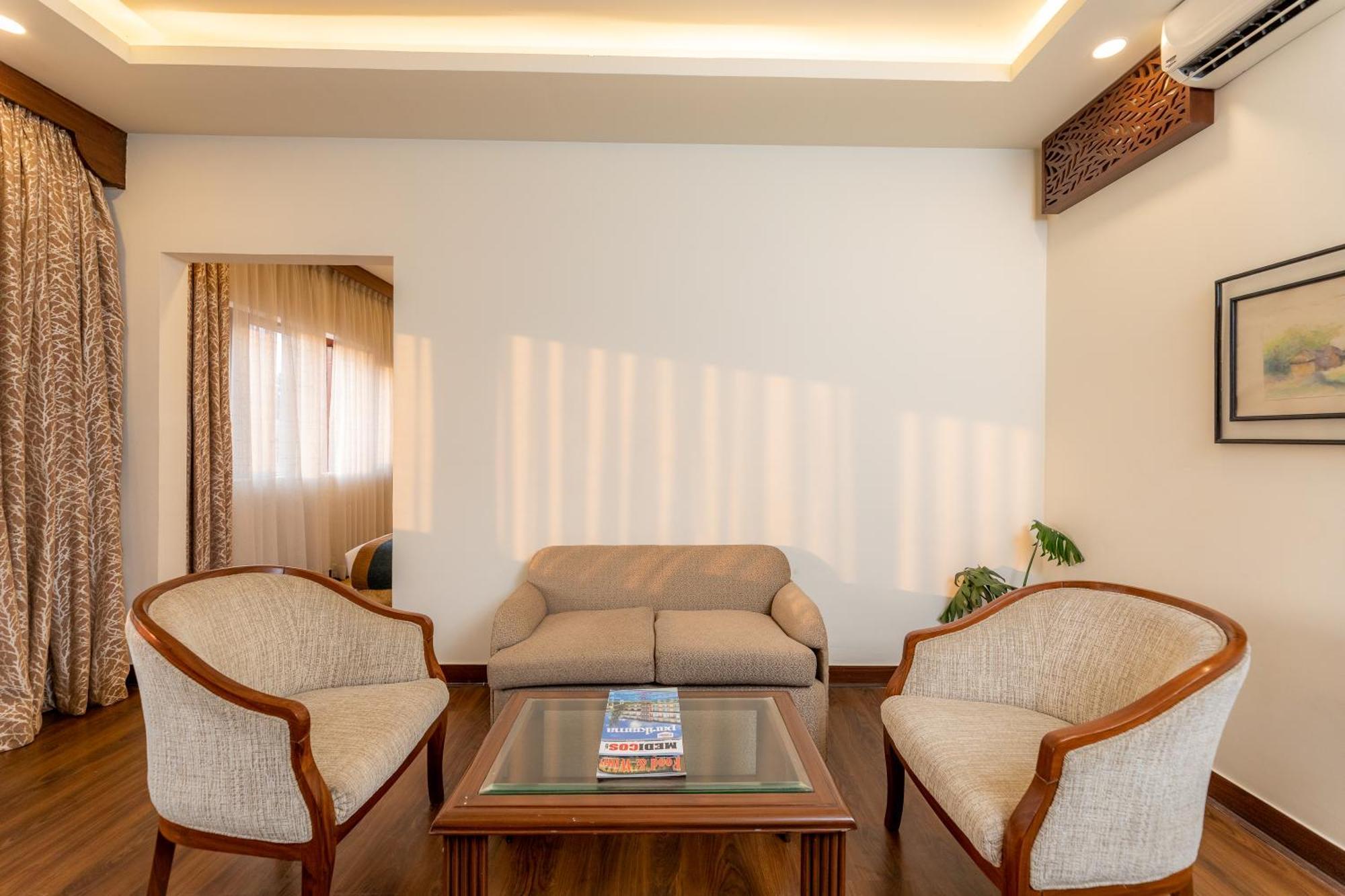 Hotel The Malla - Thamel, 2 Km To Swayambhunath Temple