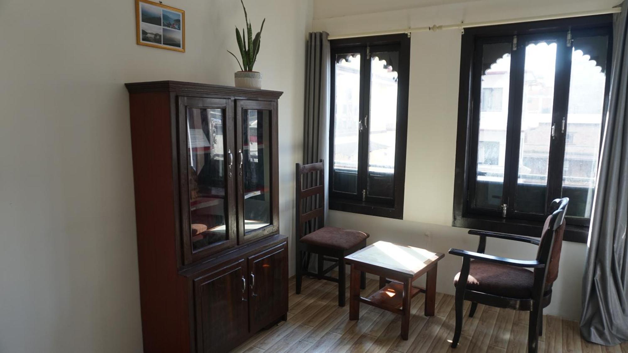 Kathmandu Home Homestay *