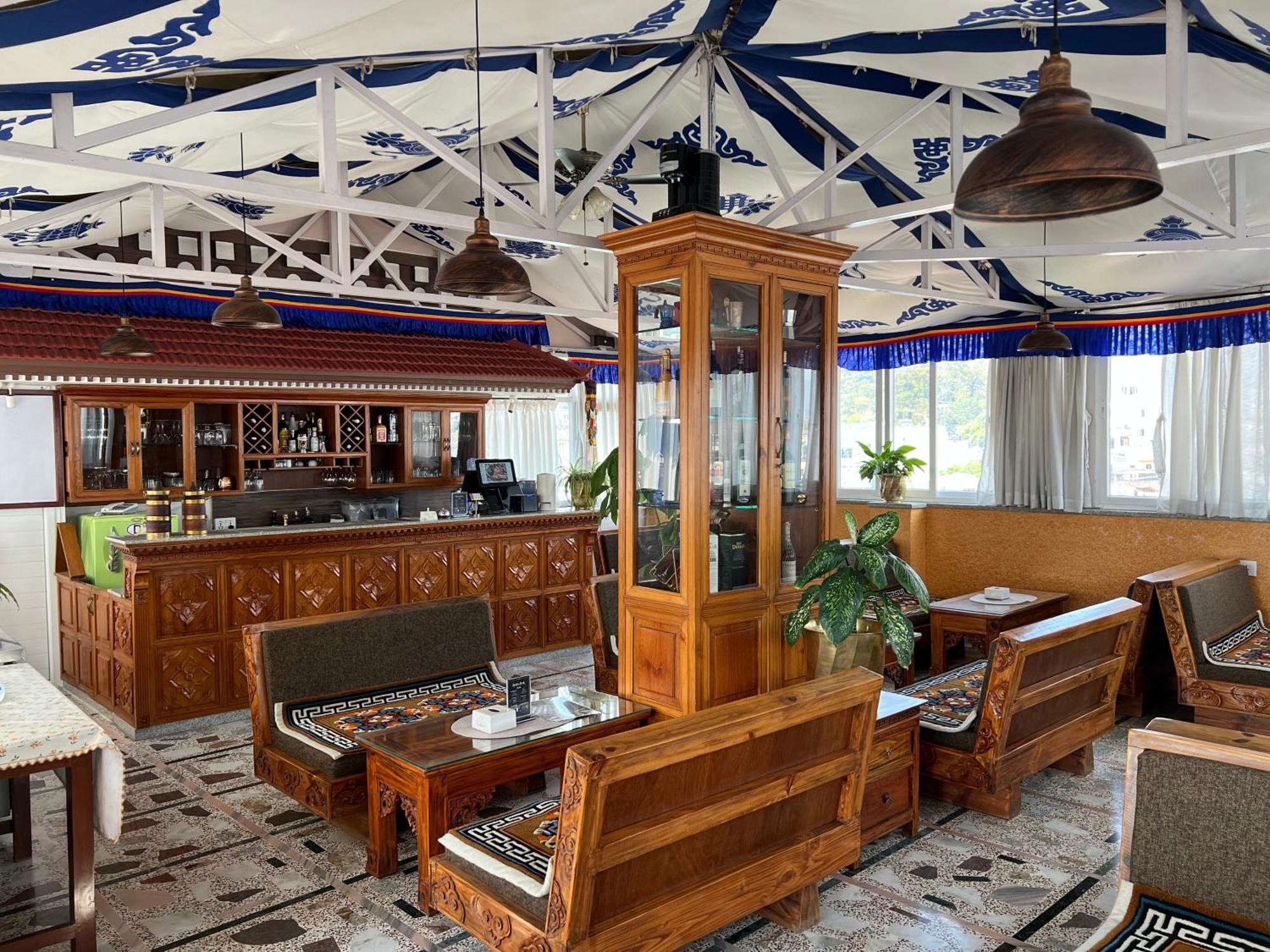 Bed & Breakfast Sherpa 2*
