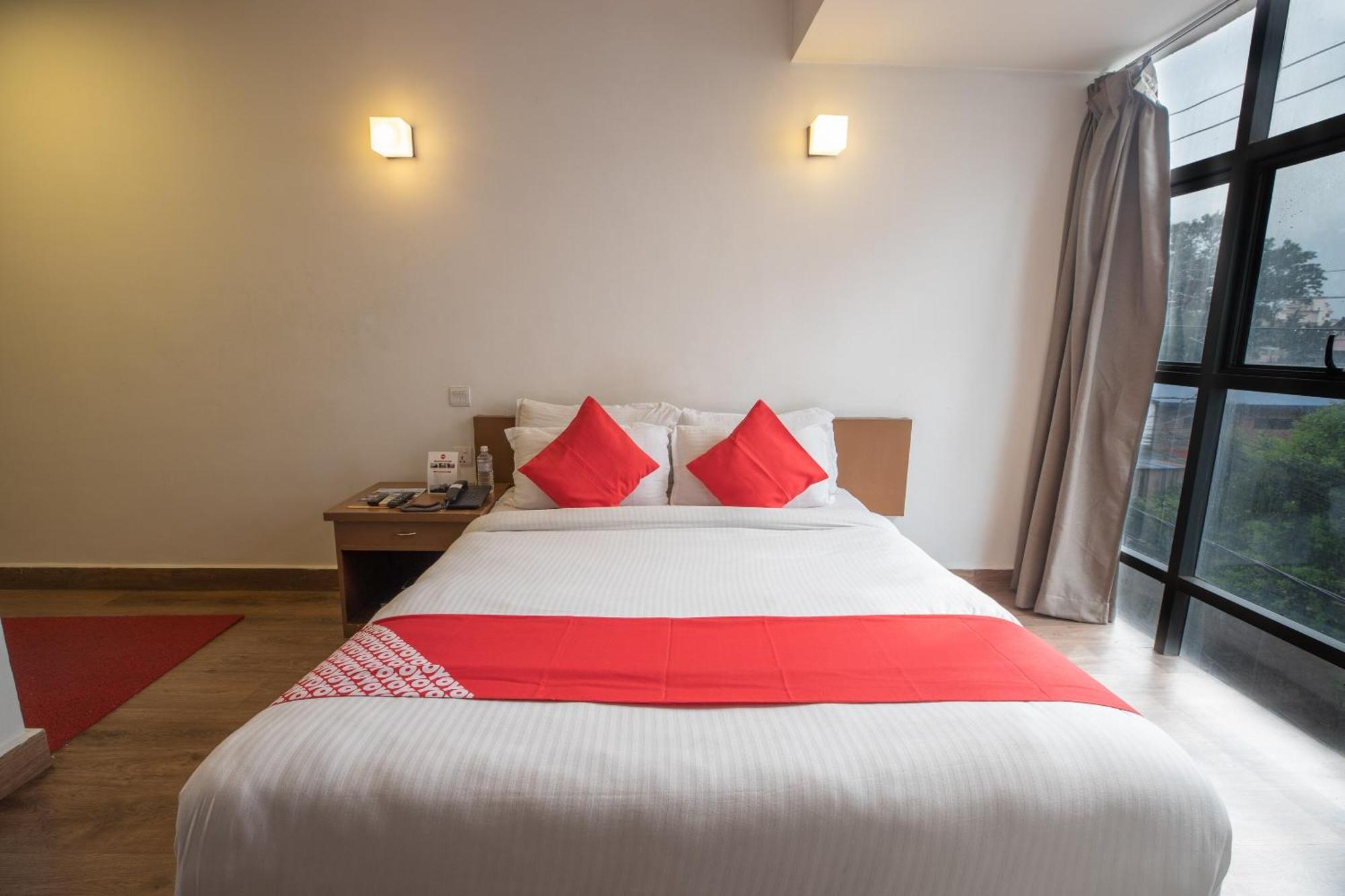 Oyo 123 Plaza Hotel 3*