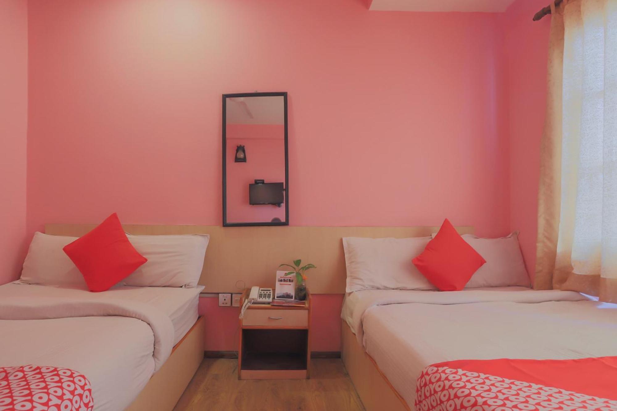 Hotel Oyo 789 Shivam Plaza