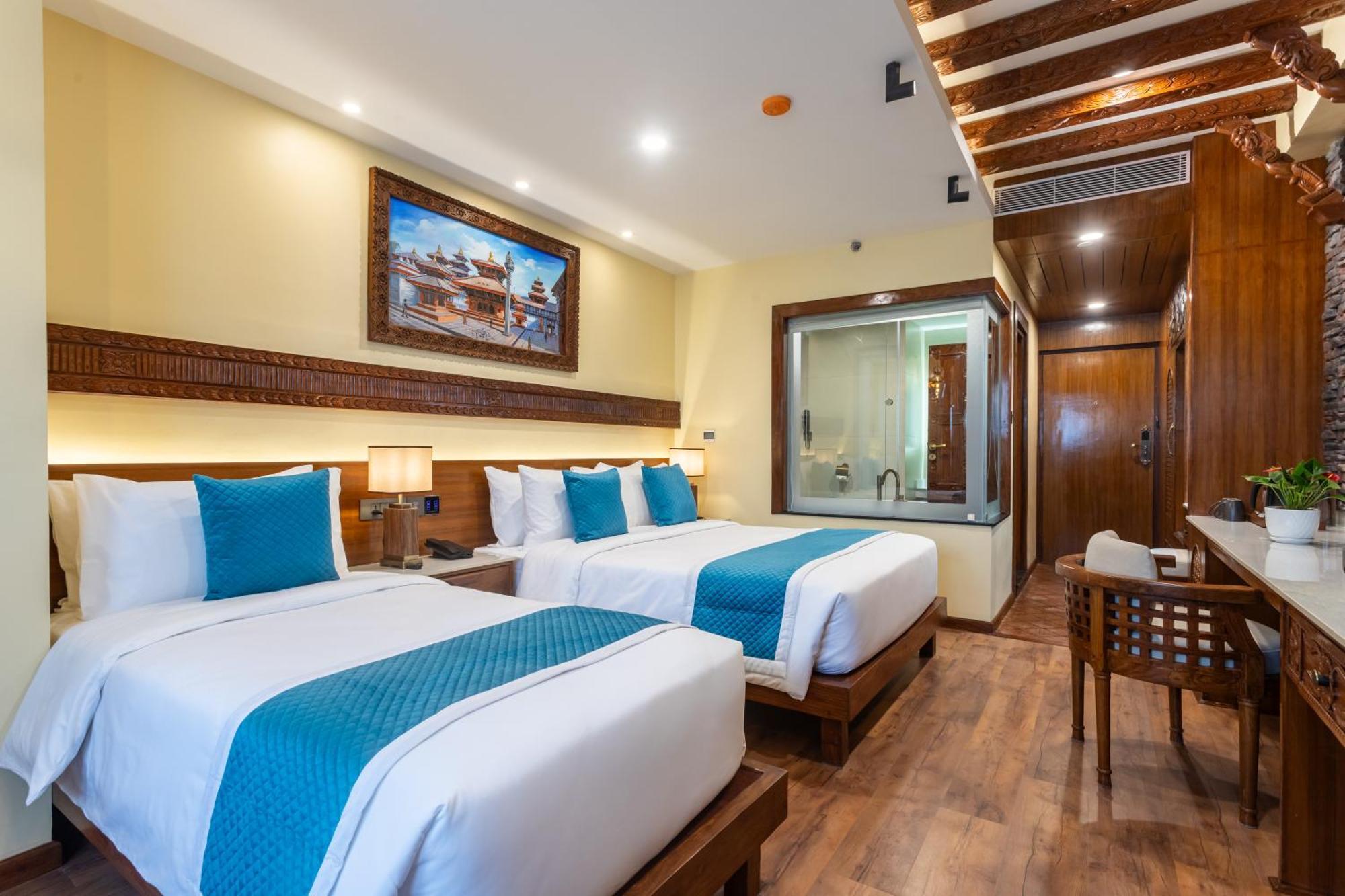 Hotel Aarya And