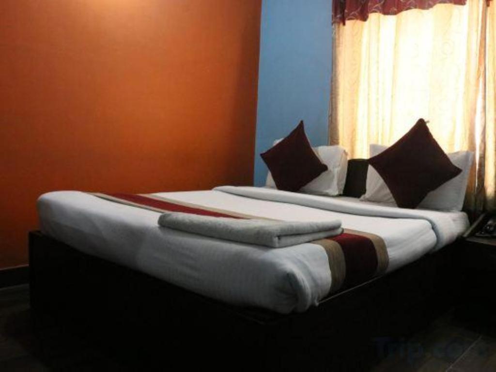 Oyo 381 Pashupati Plaza 2* Kathmandu