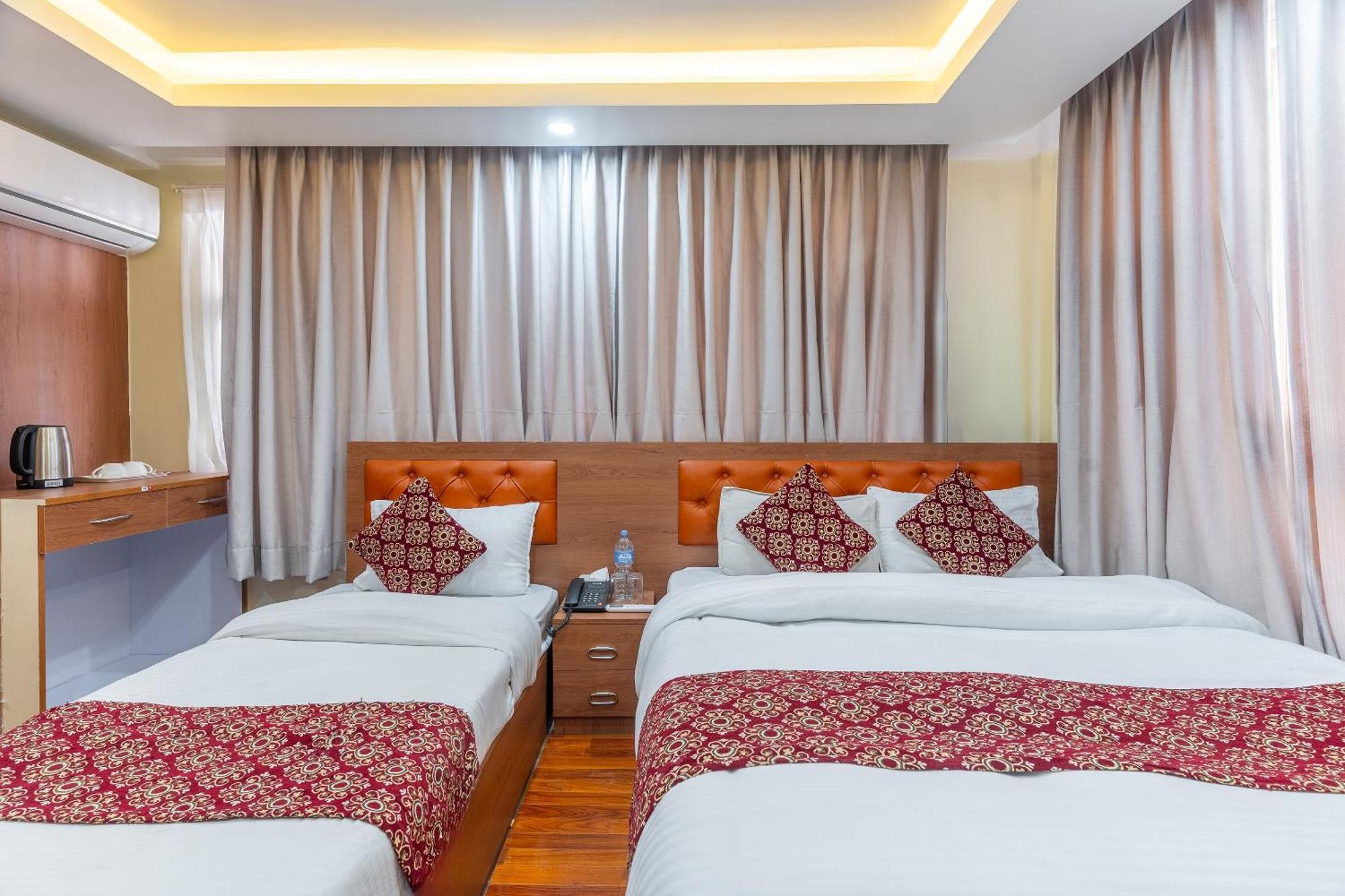 Hotel Oyo 831 Mission Pvt Ltd 3*