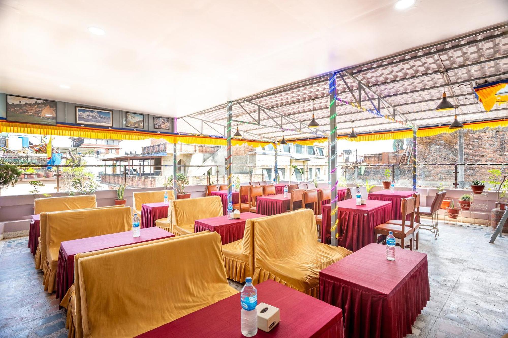 Hotel Oyo 831 Mission Pvt Ltd 3*