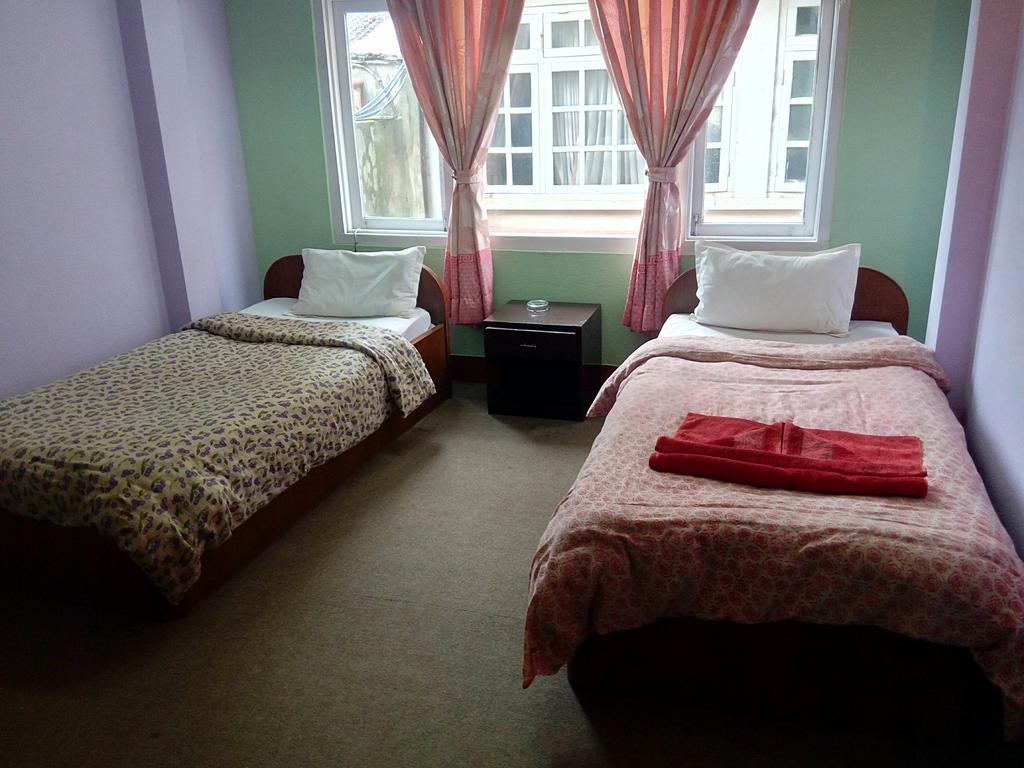 Bed & Breakfast Pokhara Peace