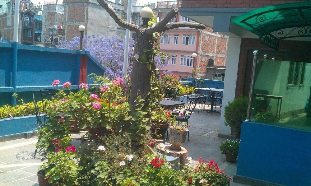 Tayoma Hotel 2*