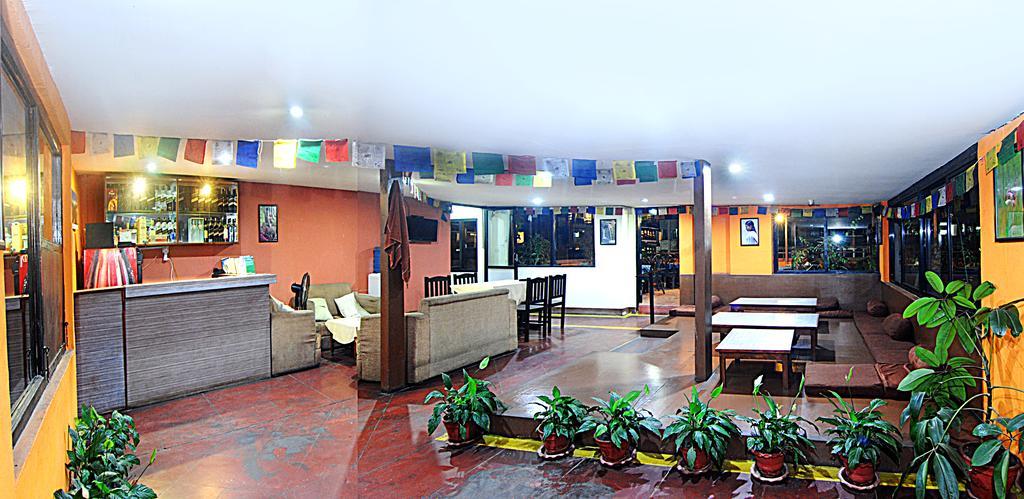 Pariwar Hotel