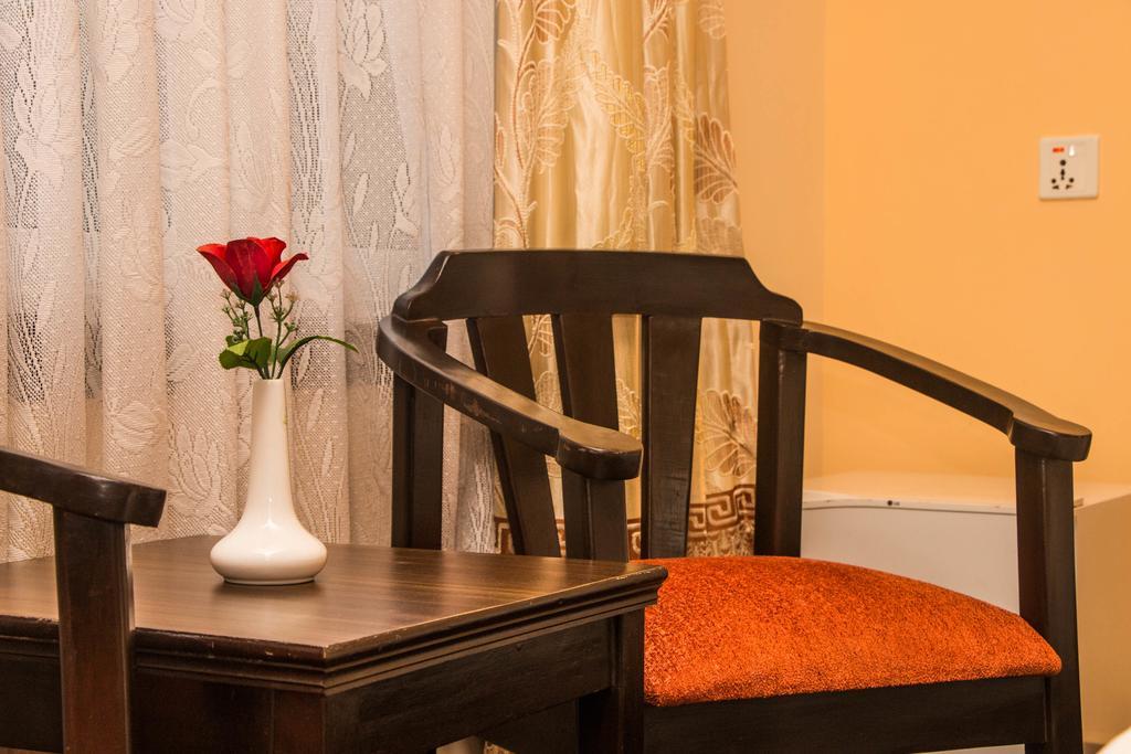 Encounter Nepal & Hotel