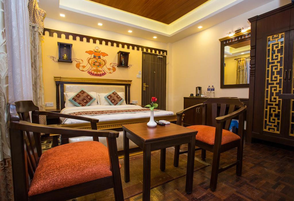 Encounter Nepal & Hotel 3*