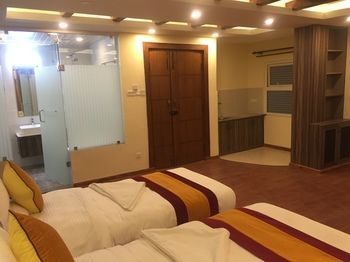 Maya Boutique Hotel 3*