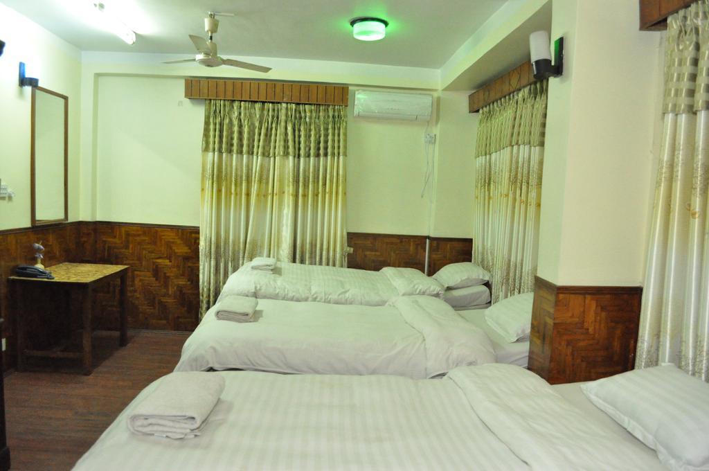 Florid Nepal 2*