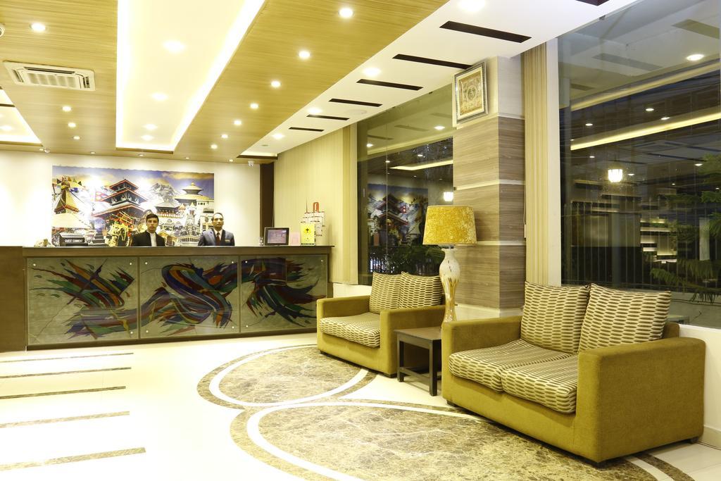Hotel Mirage Lords