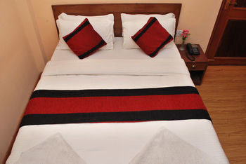 Hotel Happy 3*