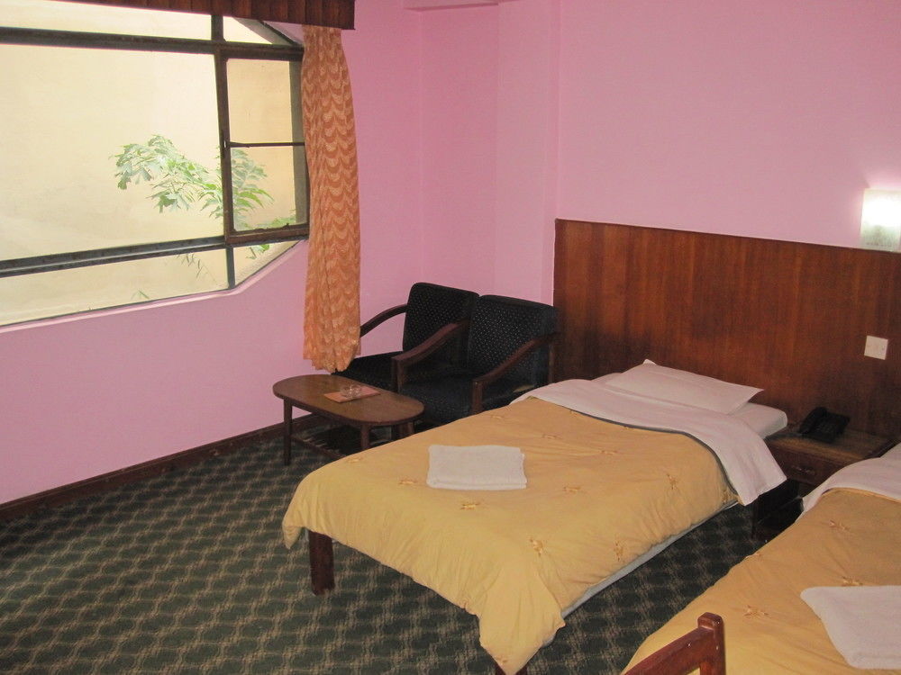 Hotel Tasi Dhargey *