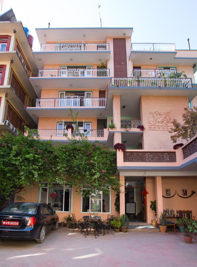Hotel Nomad 2*