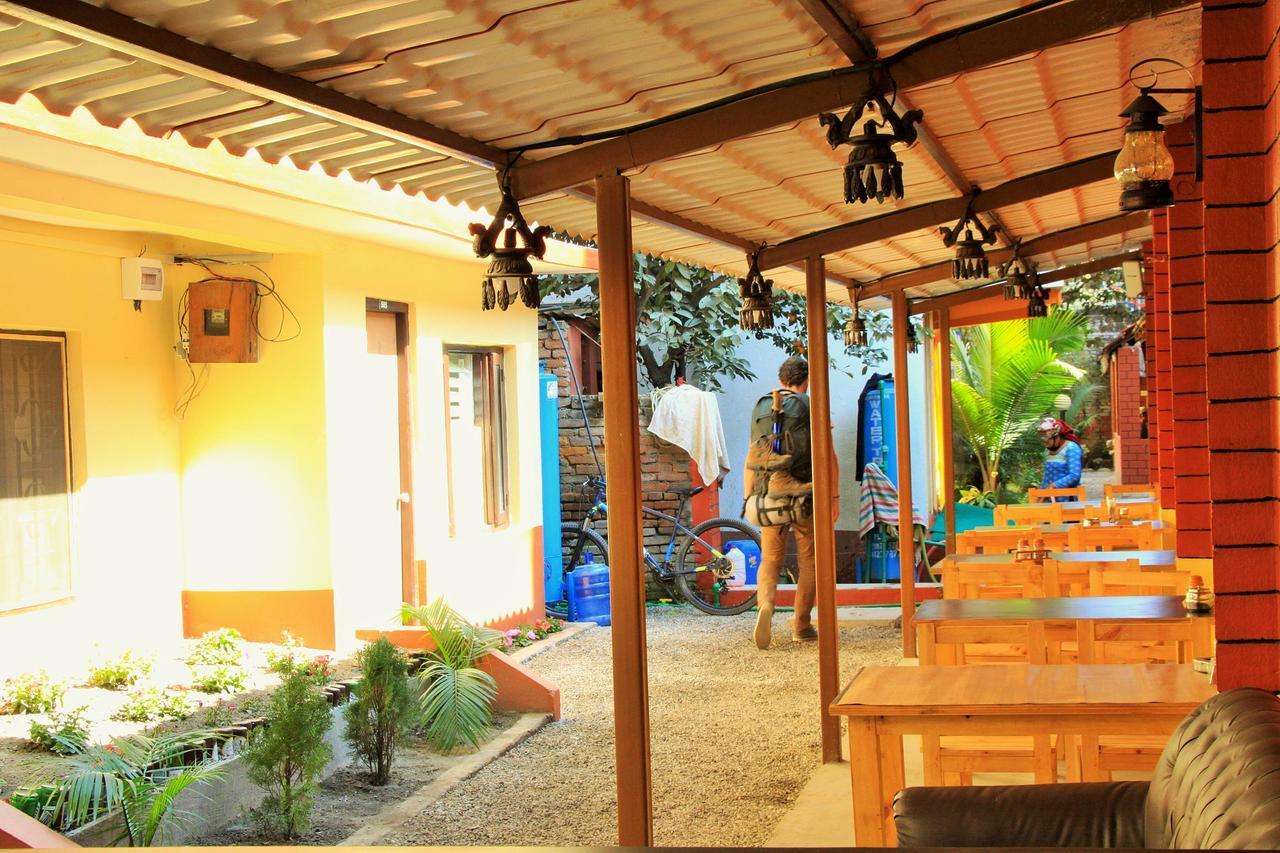 Kathmandu Village House Hotel 2*