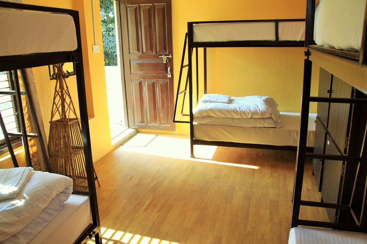Hotel Kathmandu Village House 2*