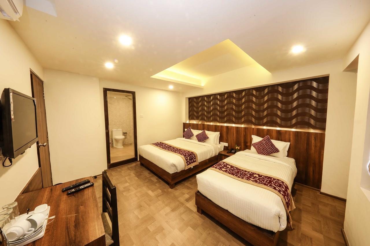 Next Hotel