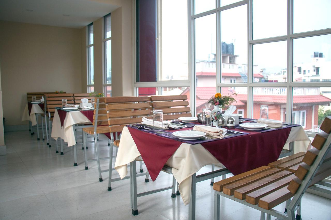 Hotel Himalaya Hub 3*