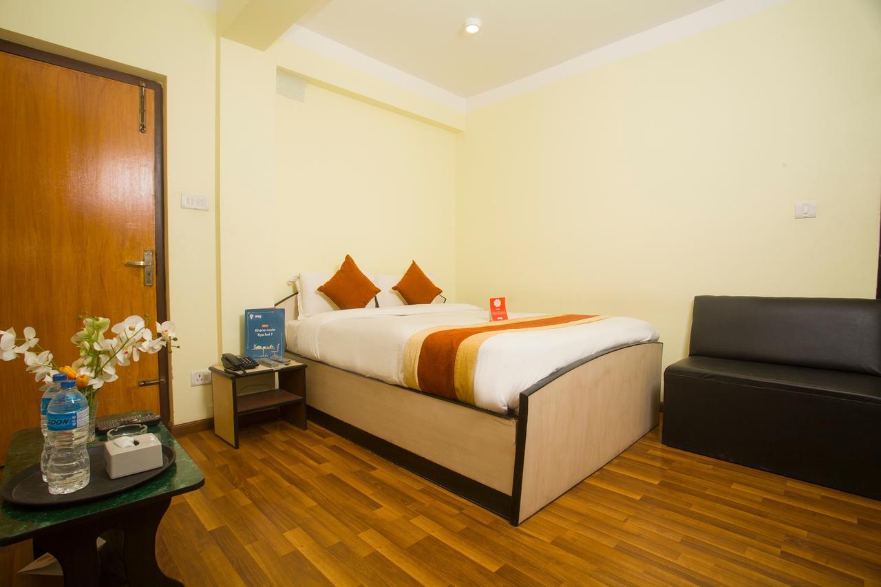 Sweet Town Hotel 2*