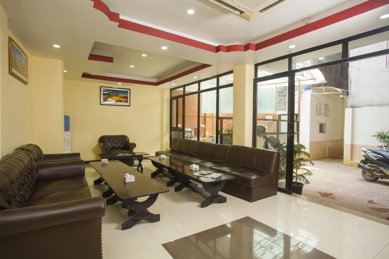 Sweet Town Hotel 2*