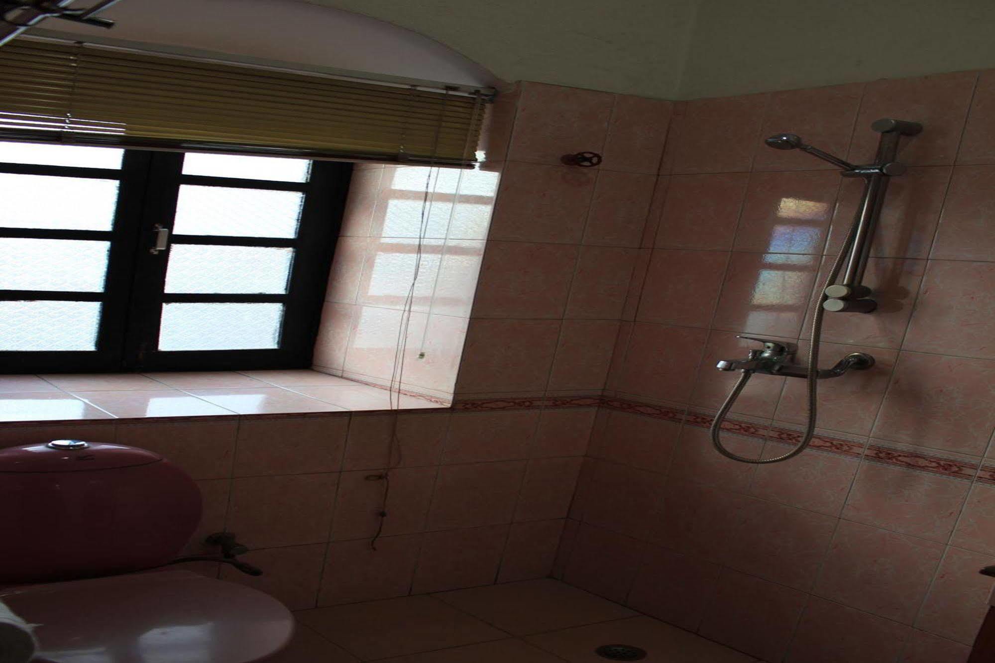 Shakti Hotel 3*