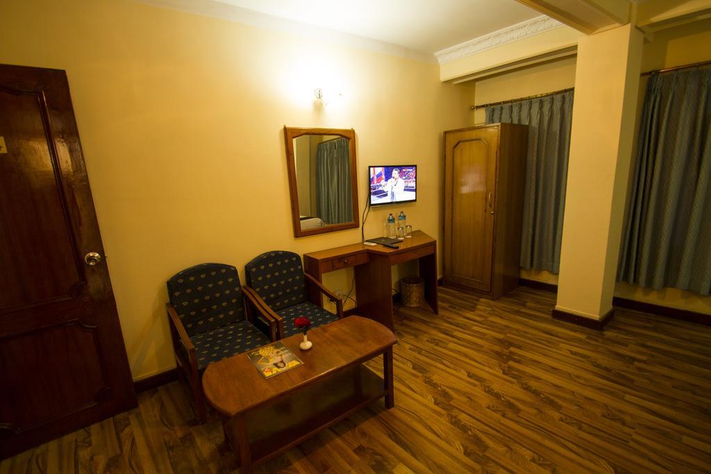 Lucky Star Hotel 3*