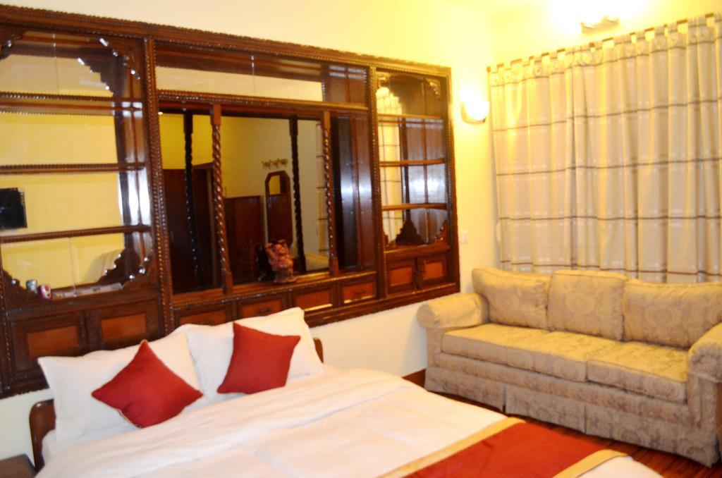 Hotel Potala Tourist 3*