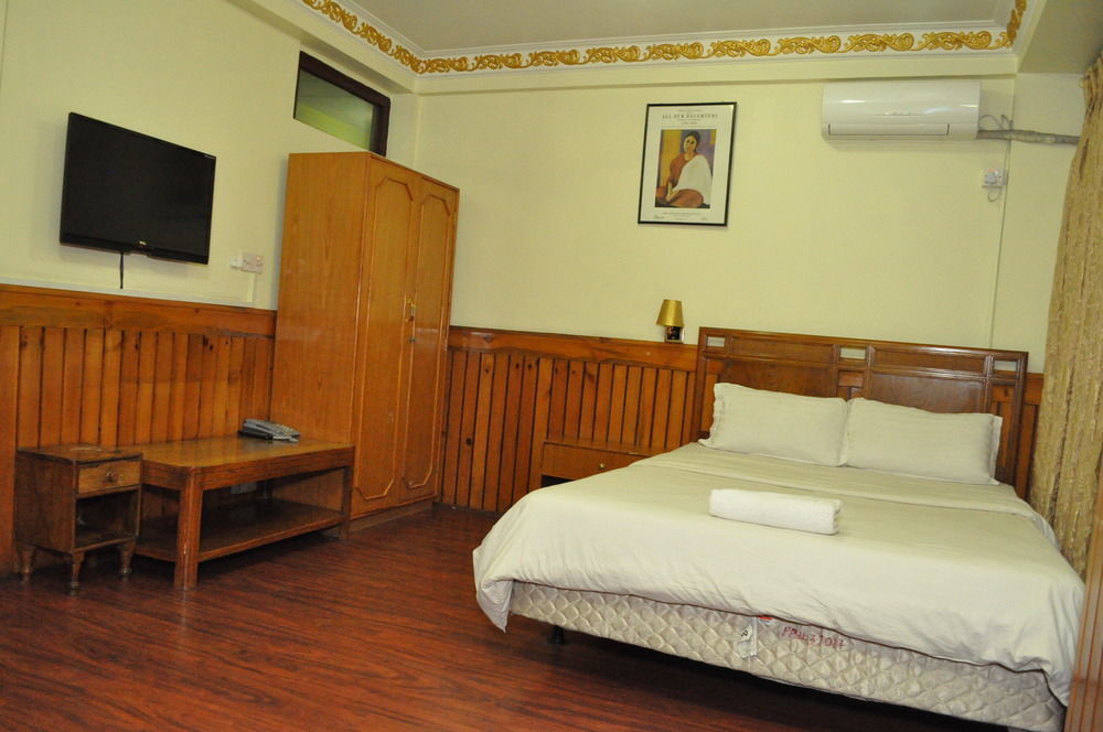 Florid Nepal Inn Kathmandu